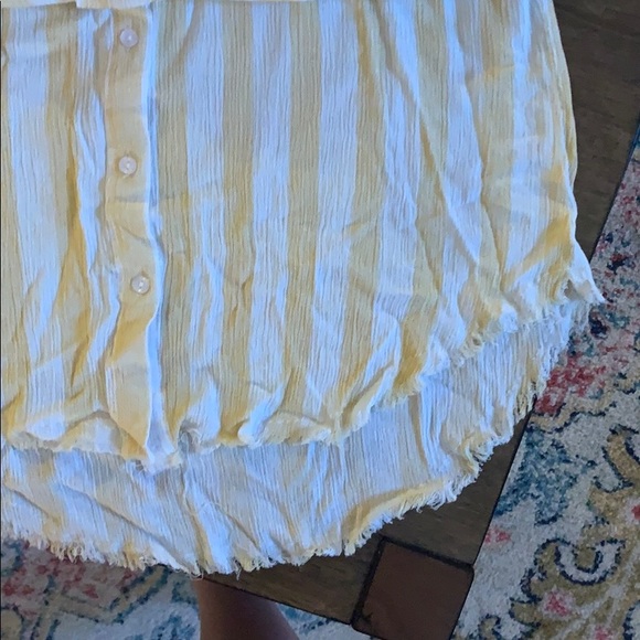 Umgee Yellow & White Button Down - Picture 4 of 6